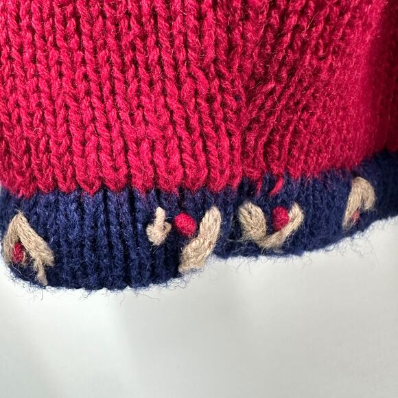 Vintage Erika Floral Embroidered Knit Sweater Vest in Red Navy Size Medium - Picture 10 of 11